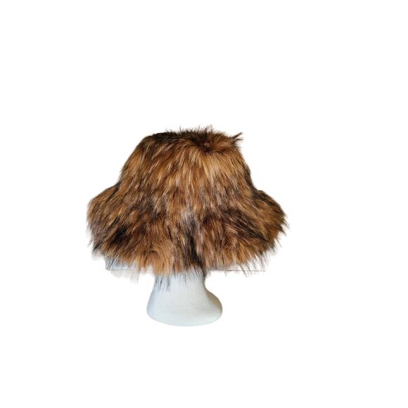 Big Fluffy Winter Brown Hat with Black tips Faux Fur Hat Large - Picture 1 of 4
